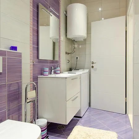 Διαμέρισμα Carmen Τρογκίρ